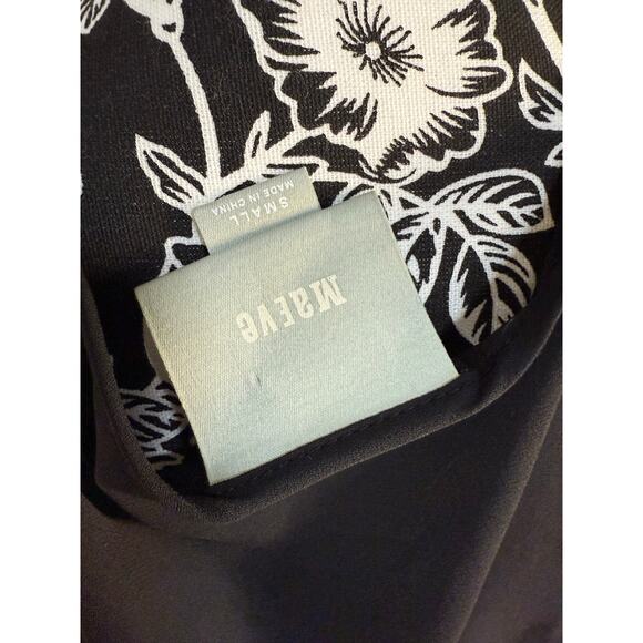 Anthropologie Maeve Sleeveless Blouse Top Black Cut Out Neck Size S - Picture 2 of 6